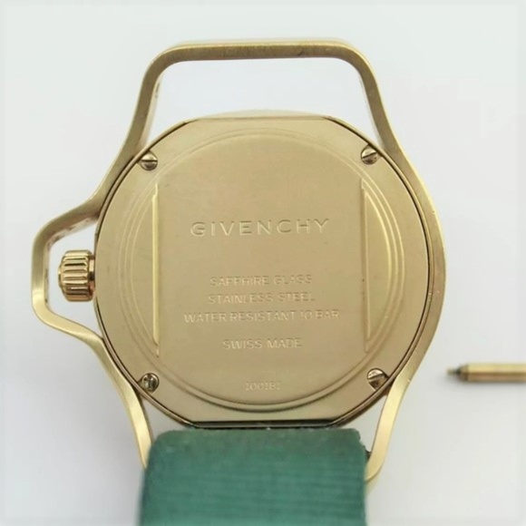 Givenchy's Seventeen Vegan Mens Gold Green Watch - Picture 6 of 8